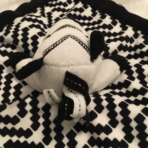 Levtex Zebra Black White Baby Security Blanket Plush Lovey - Picture 6 of 6